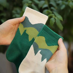 Unisex 4 Pairs Of Unisex Fashionable Pattern Socks