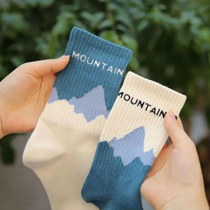 Unisex 4 Pairs Of Unisex Fashionable Pattern Socks